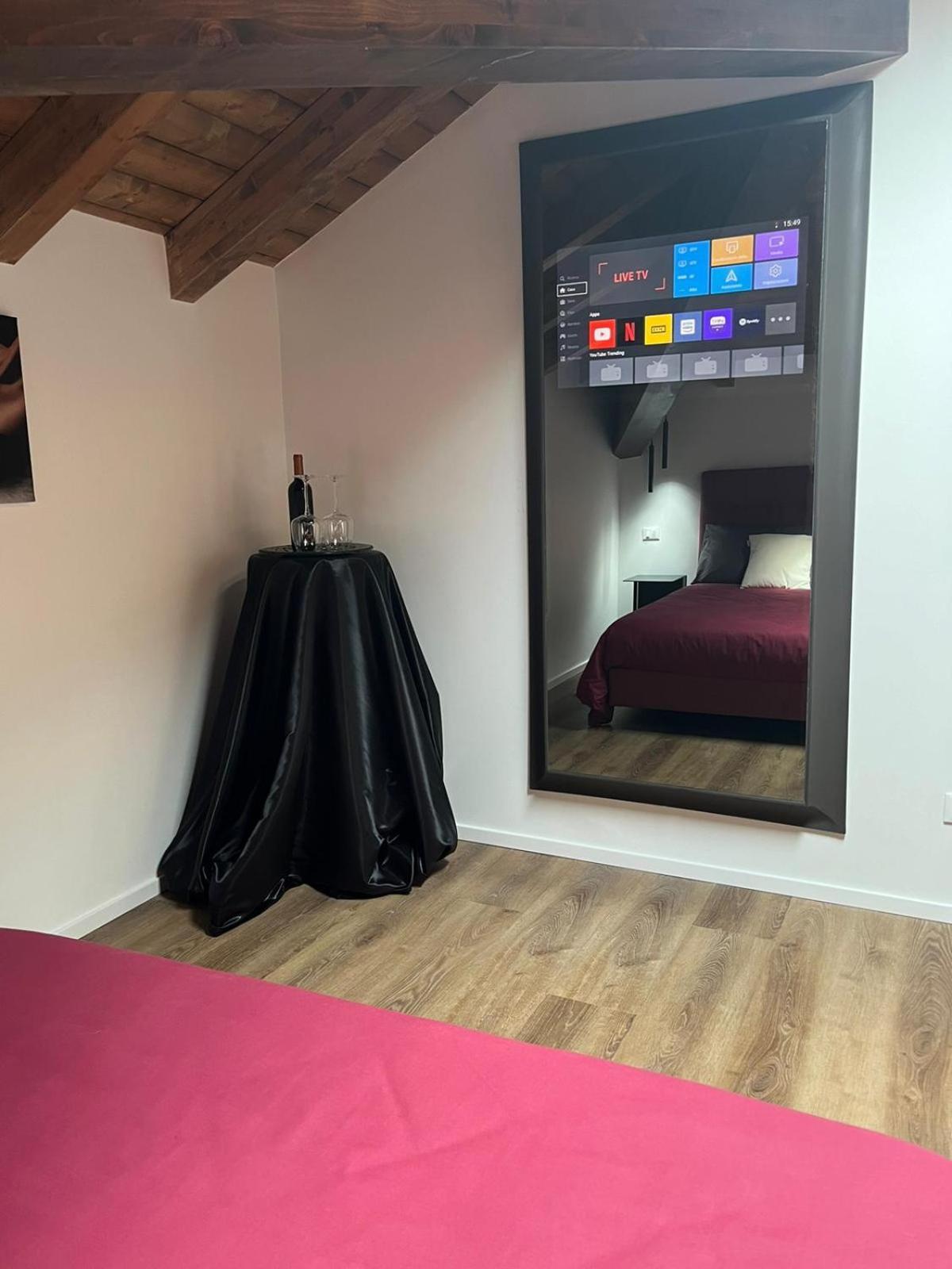 Abitare Il Tempo-Elegante E Moderno-Ad 1 Bus Da Roma Apartment Velletri Bagian luar foto