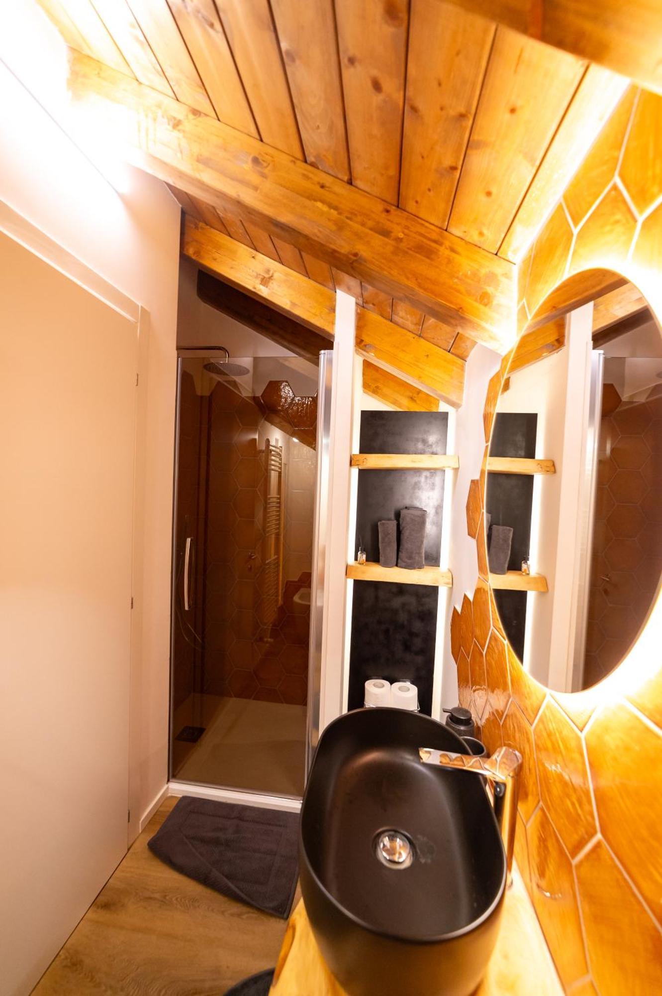Abitare Il Tempo-Elegante E Moderno-Ad 1 Bus Da Roma Apartment Velletri Bagian luar foto
